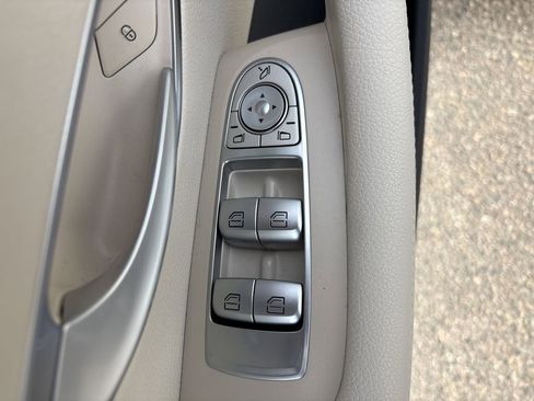 Used 2021 Mercedes-Benz E 450 4MATIC Coupe image 13