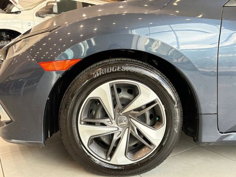 Used 2019 Honda Civic LX image 10
