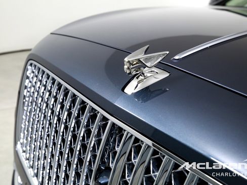 Used 2021 Bentley Flying Spur W12 w/ First Edition Specification image 39