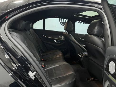 Used 2018 Mercedes-Benz E 43 AMG 4MATIC Sedan image 31