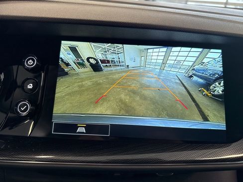Certified 2022 Buick Envision Preferred FWD image 11