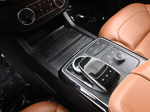 Used 2018 Mercedes-Benz GLE 43 AMG 4MATIC Coupe image 33