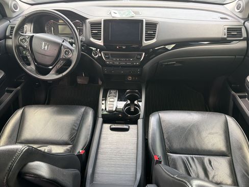 Used 2017 Honda Pilot Elite image 28