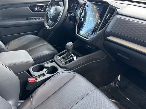 Certified 2025 Subaru Forester Limited image 21