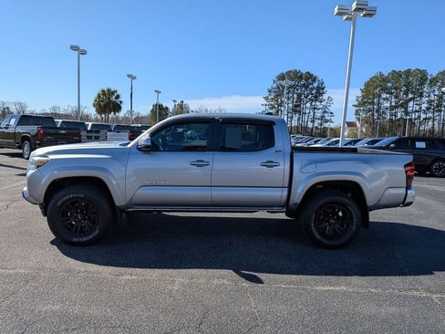 Used 2019 Toyota Tacoma SR5 image 7