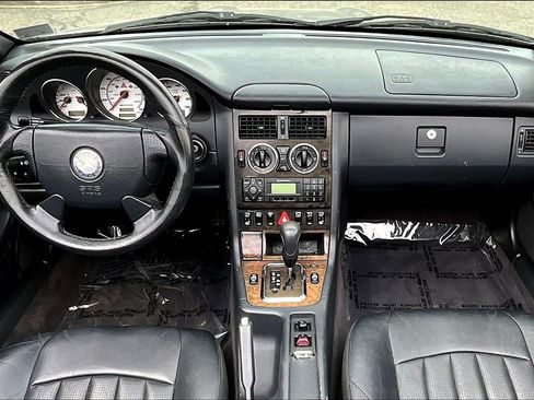 Used 2003 Mercedes-Benz SLK 32 AMG image 15