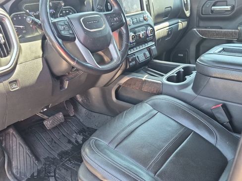 Used 2019 GMC Sierra 1500 Denali w/ Driver Alert Package II RWD image 10