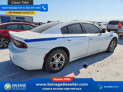 Used 2015 Dodge Charger SE w/ Popular Equipment Group RWD image 4