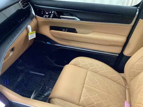 New 2026 Jeep Grand Wagoneer Summit AWD/4WD image 22