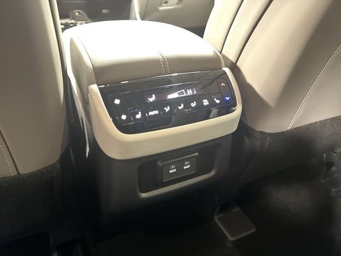 Certified 2026 INFINITI QX60 Luxe w/ Cargo Package image 29