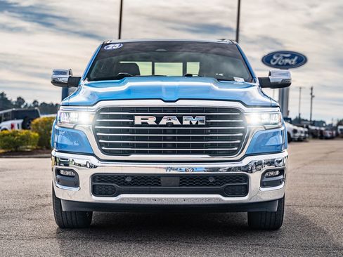 Used 2025 RAM 1500 Laramie image 2