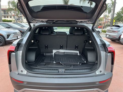 New 2026 Chevrolet Blazer EV LT FWD image 25