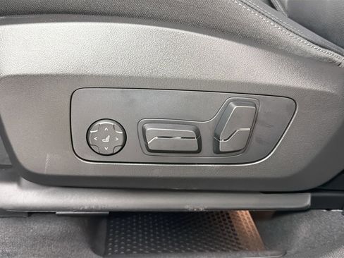 New 2026 BMW X1 xDrive28i w/ Convenience Package image 18