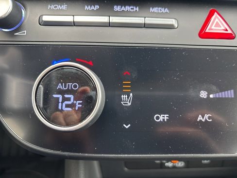 Certified 2024 Hyundai Sonata SEL image 18