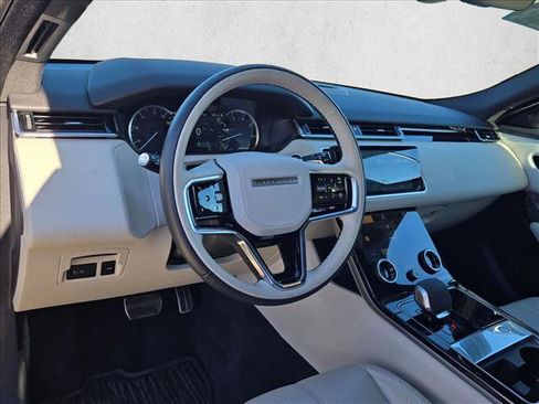 Used 2023 Land Rover Range Rover Velar R-Dynamic S image 10