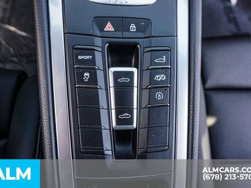 Used 2024 Porsche 718 Boxster S w/ Premium Package image 45