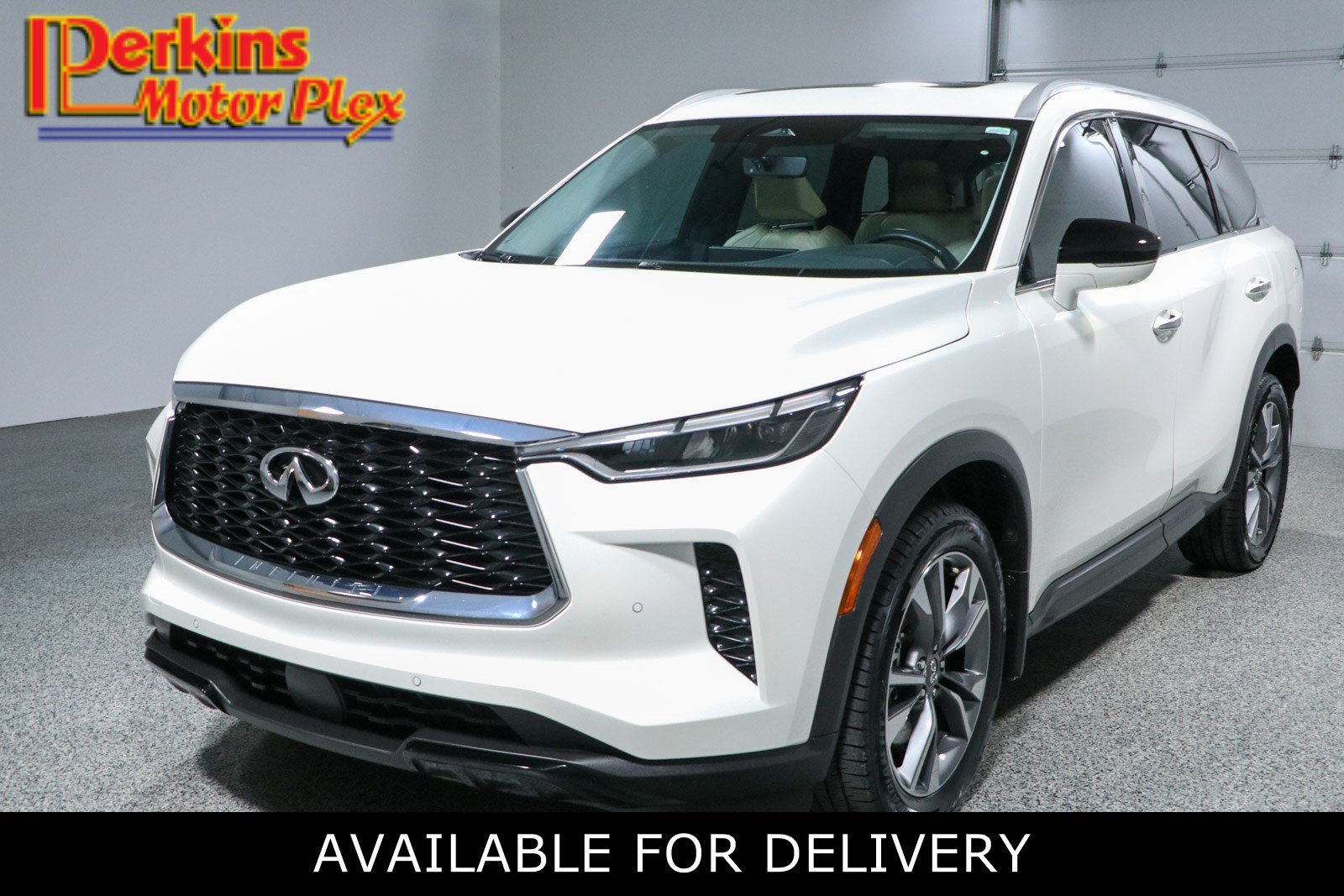 Used 2023 INFINITI QX60 Luxe w/ Cargo Package AWD/4WD image 1