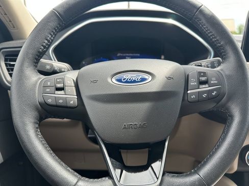 Used 2020 Ford Escape Titanium AWD/4WD image 27