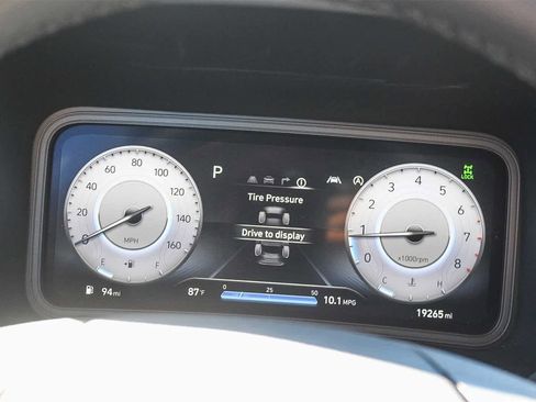 Certified 2023 Hyundai Kona Limited image 29