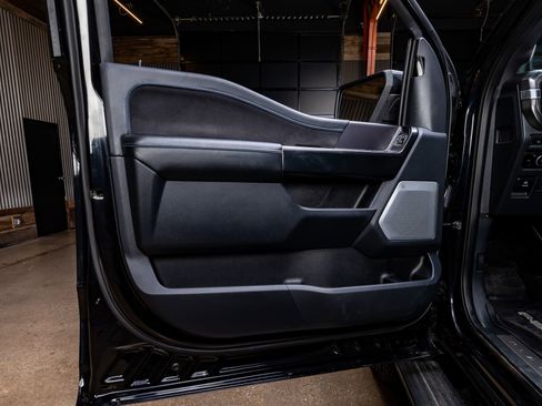 Used 2024 Ford F150 Platinum w/ Equipment Group 702A High image 34