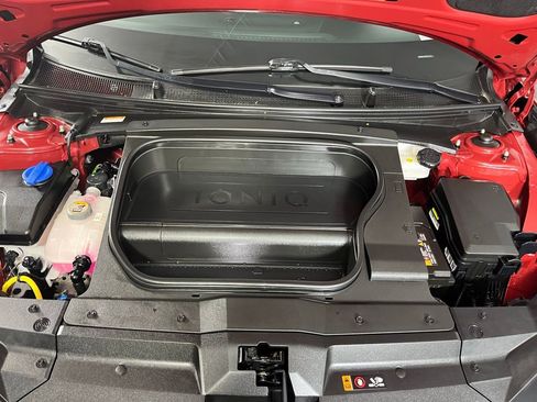 Used 2024 Hyundai Ioniq 6 SE image 33