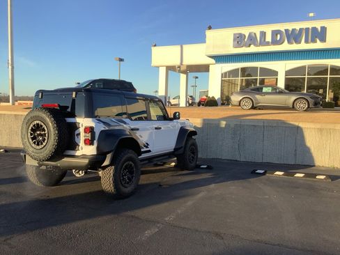 New 2025 Ford Bronco Raptor image 7