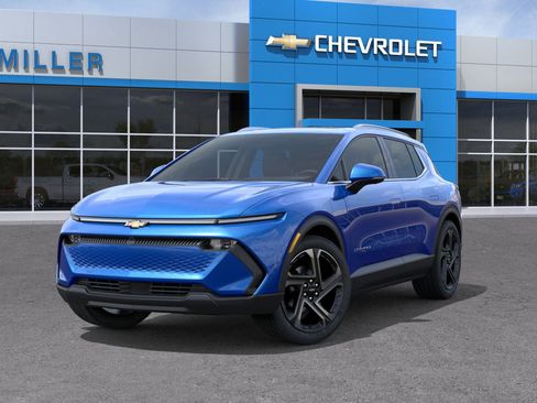 New 2026 Chevrolet Equinox EV LT image 42