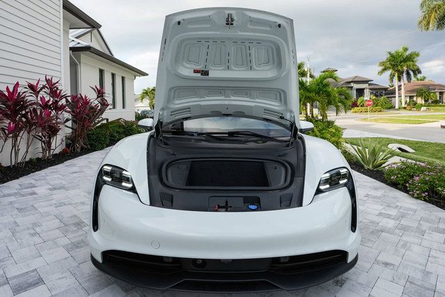 Used 2024 Porsche Taycan RWD image 88