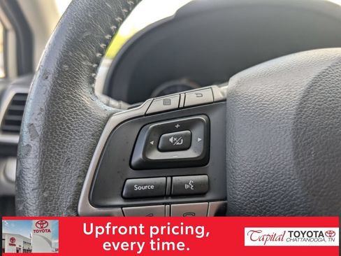 Used 2015 Subaru Crosstrek 2.0i Limited AWD/4WD image 16
