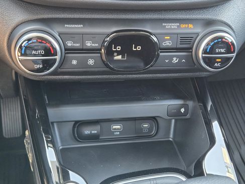New 2025 Kia Soul S image 27