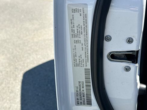 Used 2021 RAM 2500 Big Horn w/ Level 1 Equipment Group AWD/4WD image 28