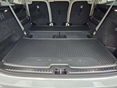 New 2026 Volvo XC90 B6 Ultra image 34