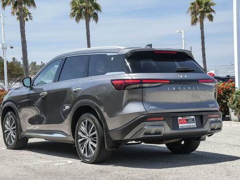 Used 2023 INFINITI QX60 Sensory w/ Vision Package AWD/4WD image 7