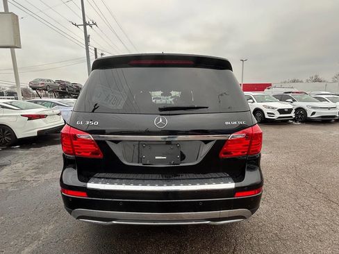 Used 2016 Mercedes-Benz GL 320 BlueTEC 4MATIC w/ Premium I Package image 6