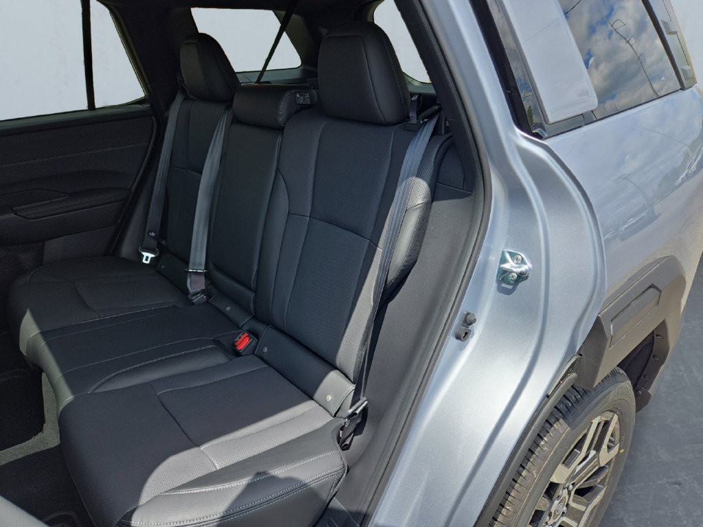 New 2026 Subaru Outback Touring XT AWD/4WD image 13