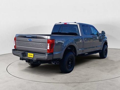 Certified 2022 Ford F250 Lariat w/ Tremor Off-Road Package AWD/4WD image 5