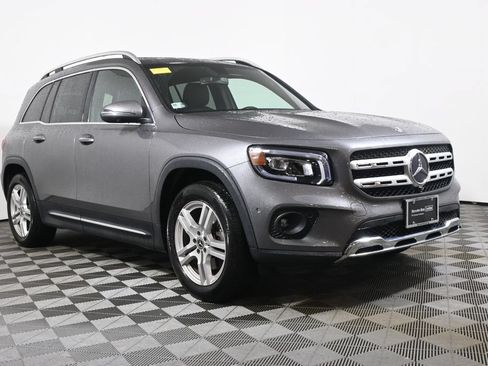 Certified 2022 Mercedes-Benz GLB 250 4MATIC image 9