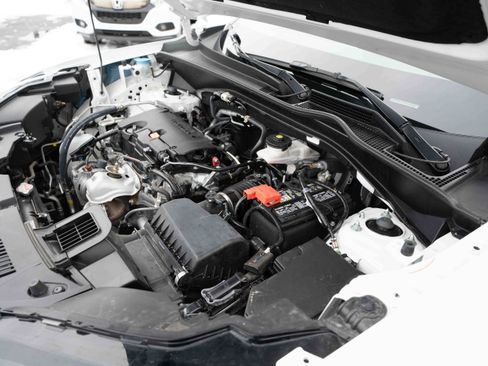 Certified 2023 Honda HR-V LX image 33