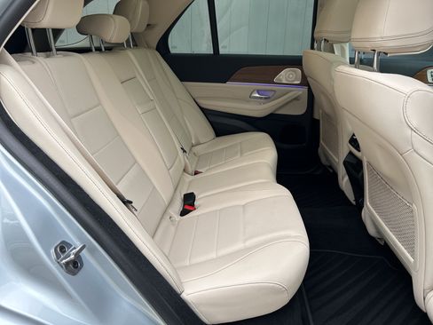 Certified 2025 Mercedes-Benz GLE 350 4MATIC w/ AMG Line Exterior image 45