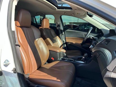 Used 2020 Acura ILX image 12