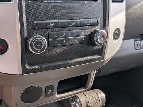 Used 2012 Nissan Frontier SV w/ SV Premium Utility Pkg RWD image 23