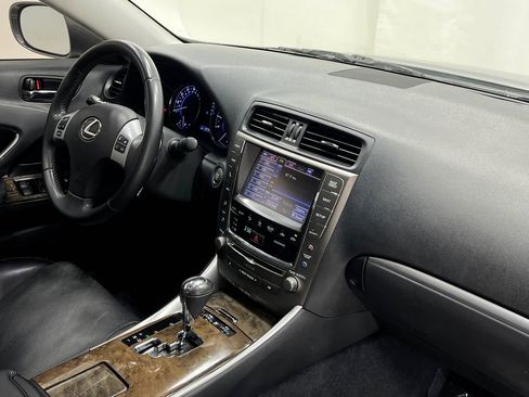 Used 2013 Lexus IS 250 AWD w/ Premium Pkg image 21