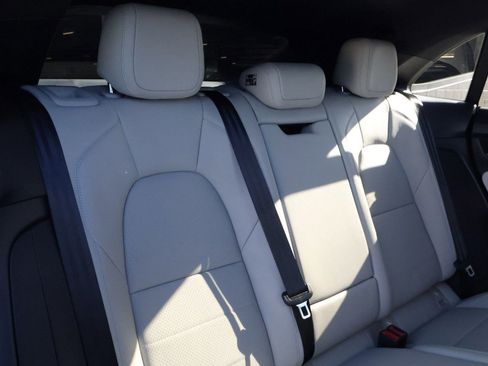 New 2026 Porsche Macan Electric image 22