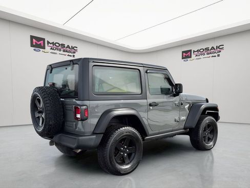 Used 2021 Jeep Wrangler Sport image 3