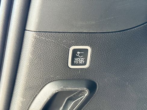 Used 2024 Jeep Wagoneer Series II image 13