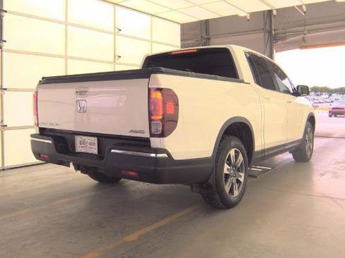 Used 2018 Honda Ridgeline RTL image 3