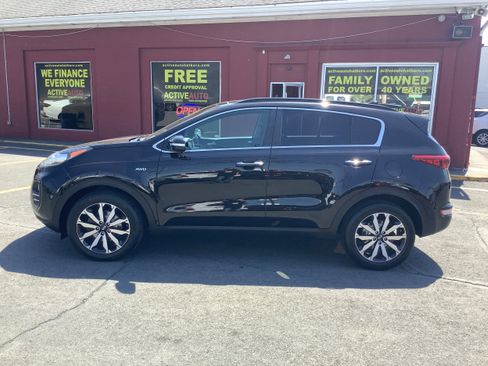 Used 2018 Kia Sportage EX w/ EX Premium Package AWD/4WD image 4