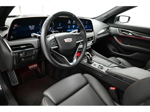 Used 2025 Cadillac CT5 Sport RWD image 32