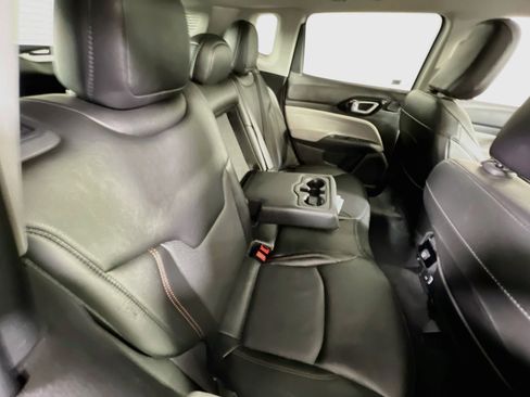 Used 2022 Jeep Compass Limited w/ Sun and Sound Group AWD/4WD image 25