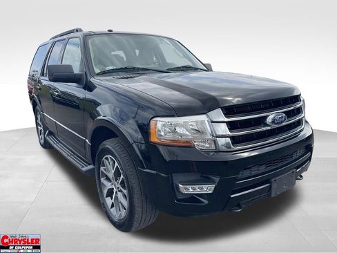 Used 2016 Ford Expedition XLT w/ Equipment Group 202A AWD/4WD image 1